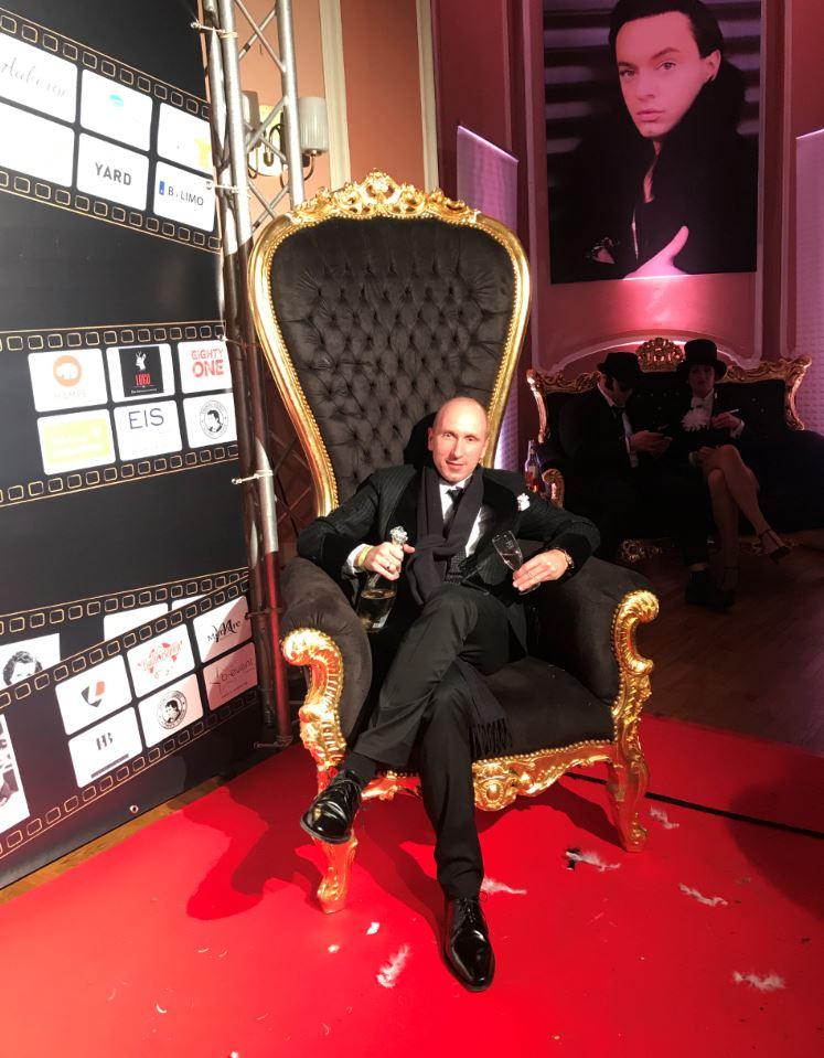 Luxus Barock Stil Möbel von Casa Padrino auf dem VIP Promi Kostümball von Julian F.M. Stöckel auf Schloss Marquardt